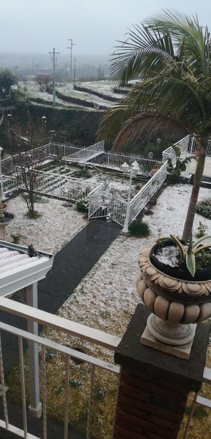 Ai Tre Archi Di Tagliaborse Villa Mascali Buitenkant foto